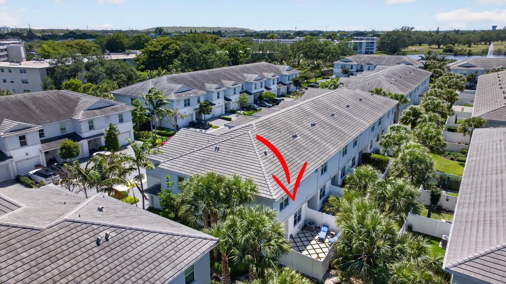 Photo of 1835 Sandpiper Pointe Place, Deerfield Beach, FL 33442 (MLS # B26019142)