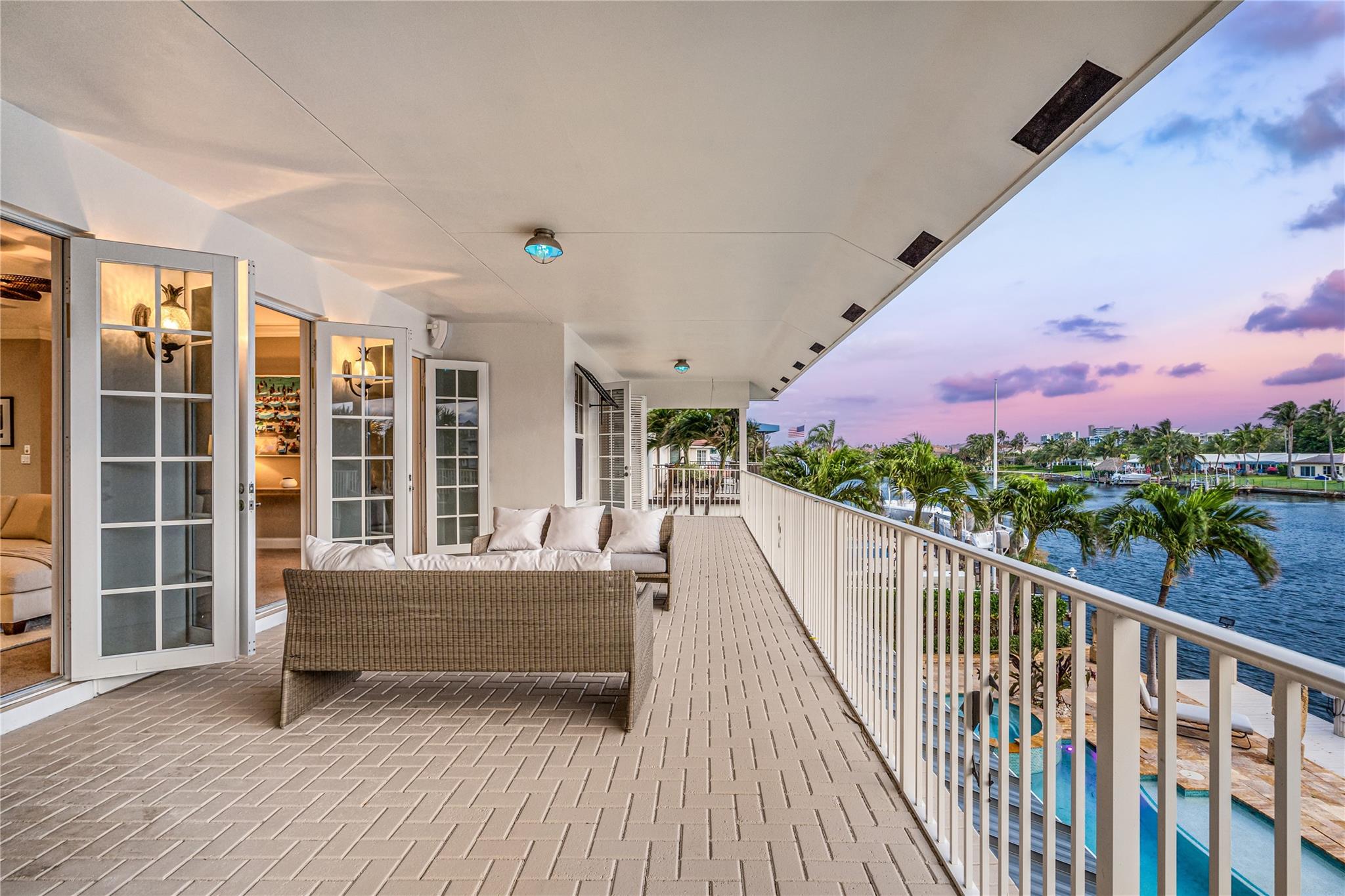 The Cove 2nd Sec 33-27 B - Residential