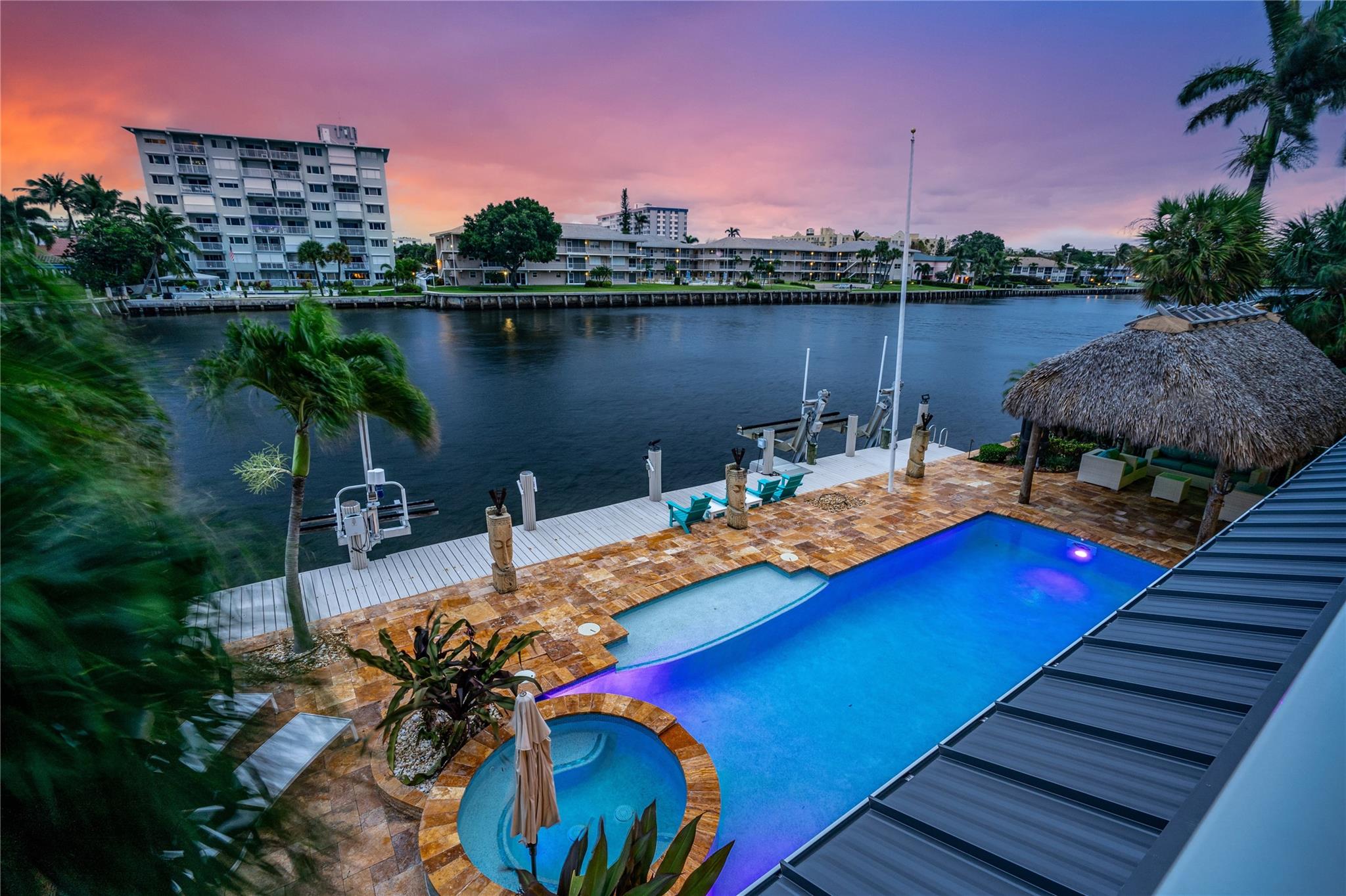 The Cove 2nd Sec 33-27 B - Residential