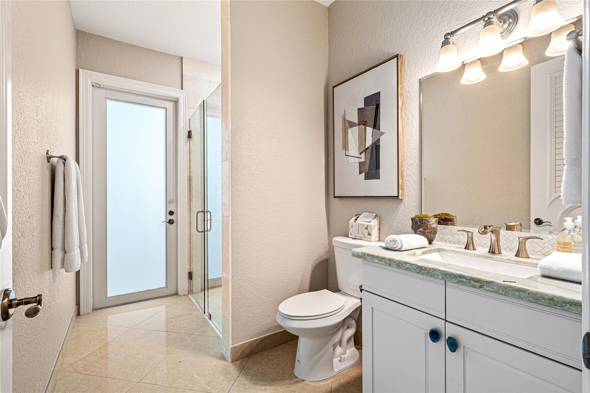 The Cove 2nd Sec 33-27 B - Residential