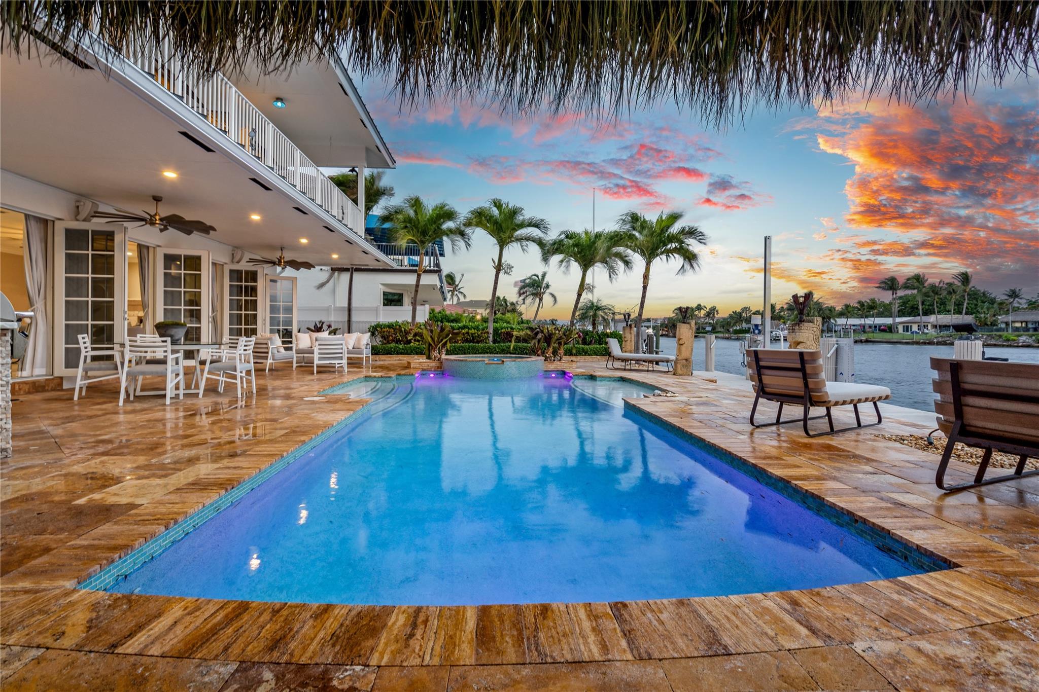 The Cove 2nd Sec 33-27 B - Residential