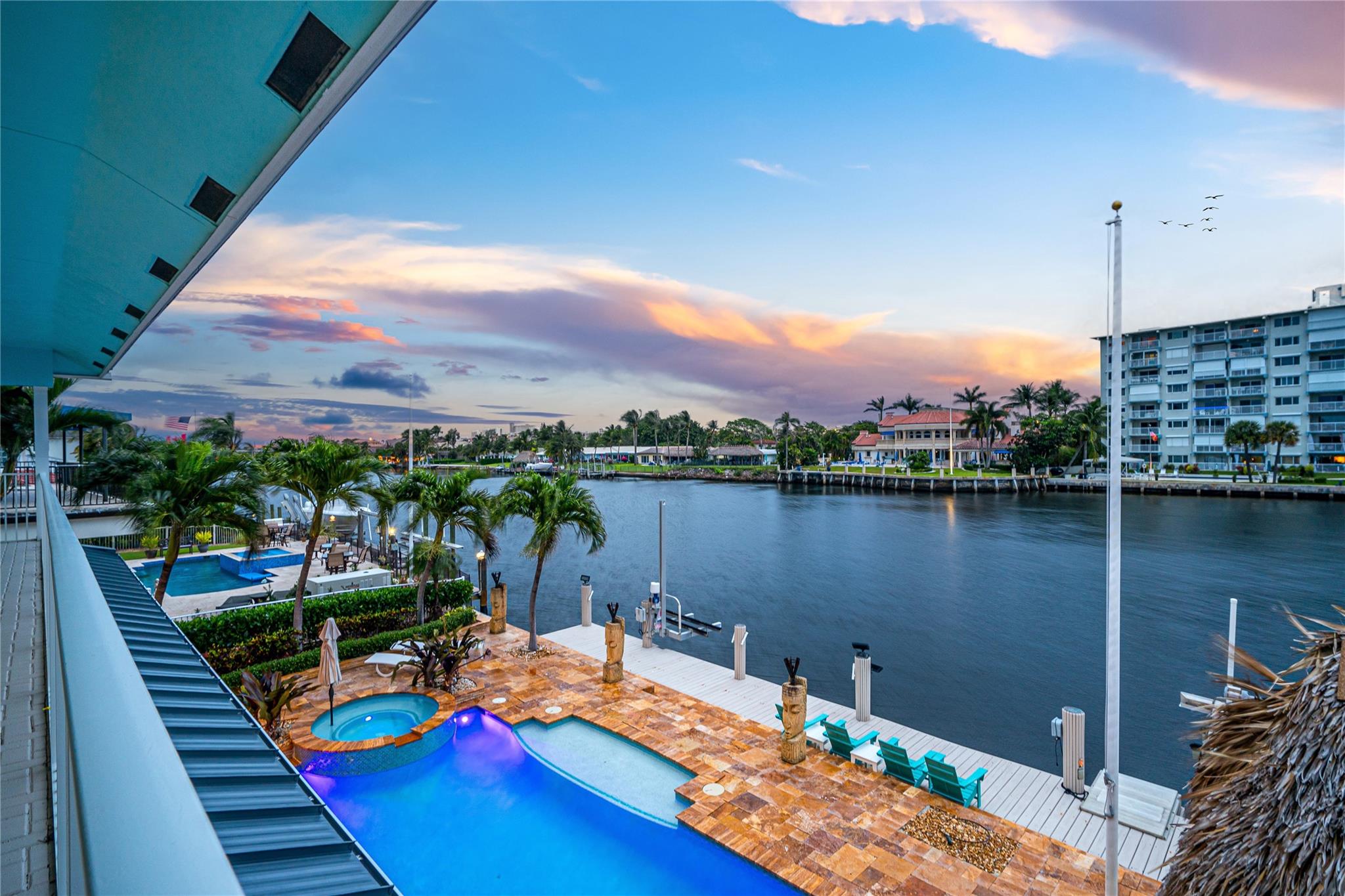 The Cove 2nd Sec 33-27 B - Residential