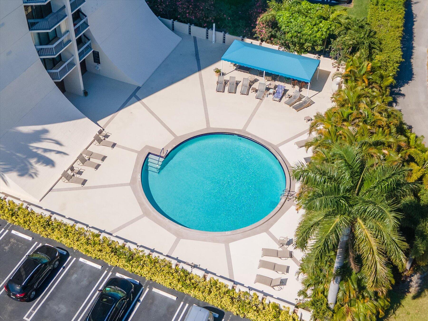 LANDS OF THE PRESIDENT CONDO 3 - Residential