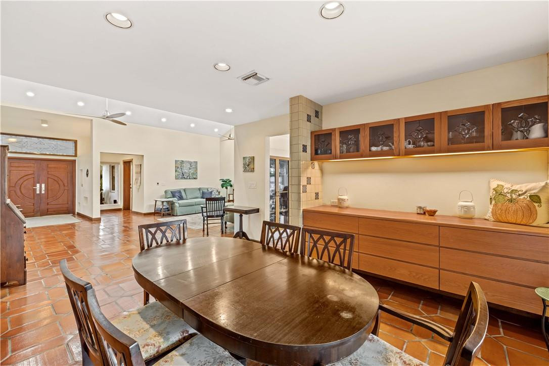 Emerald Hills Sec 3 83-27 - Residential