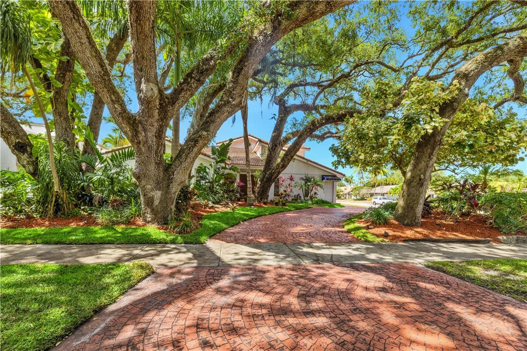 Emerald Hills Sec 3 83-27 - Residential