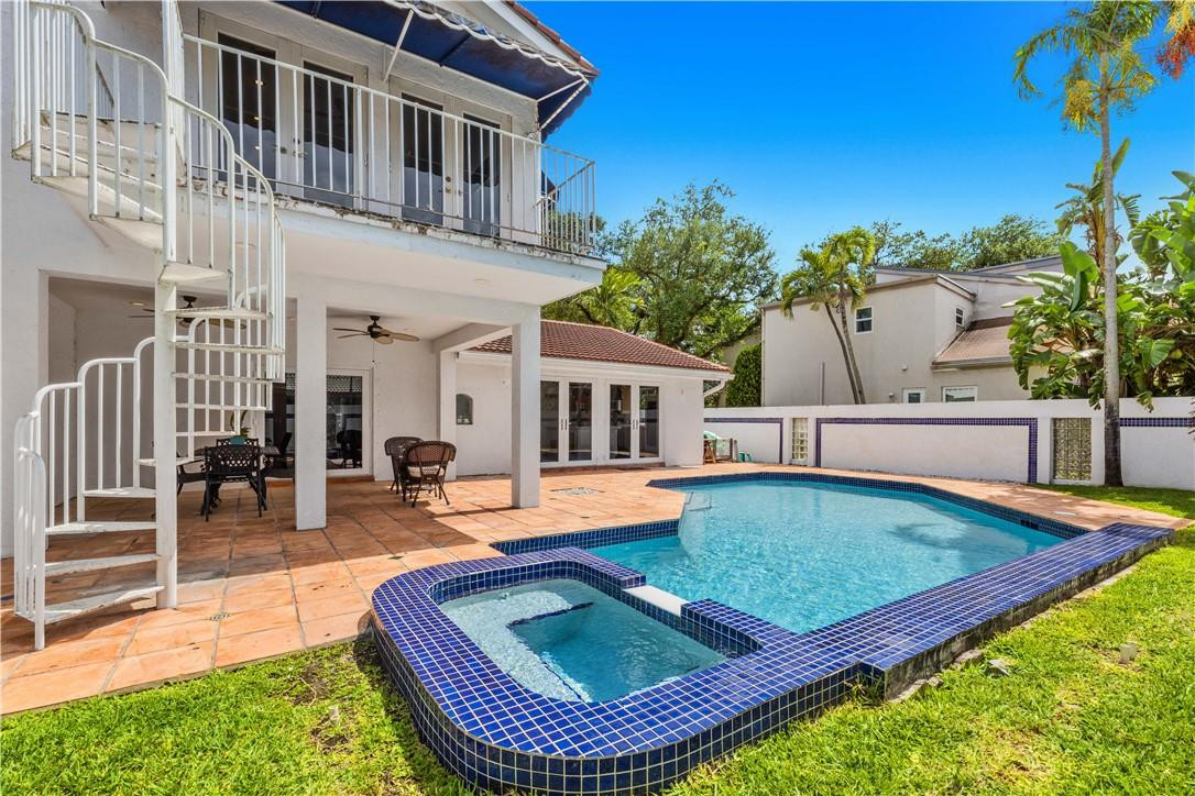 Emerald Hills Sec 3 83-27 - Residential