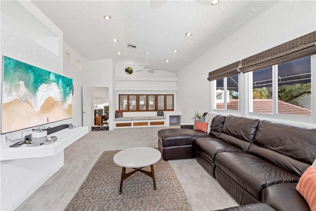 Emerald Hills Sec 3 83-27 - Residential