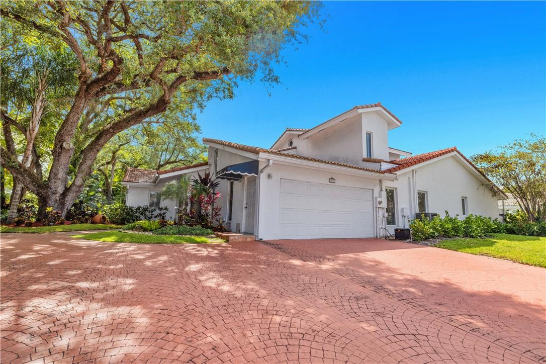 Emerald Hills Sec 3 83-27 - Residential