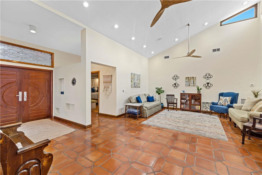 Emerald Hills Sec 3 83-27 - Residential