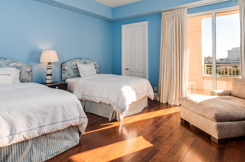 ONE WATERMARK PLACE OF THE PALM BEACHES CONDOMINIU - Residential