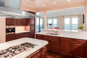 ONE WATERMARK PLACE OF TH - Residential