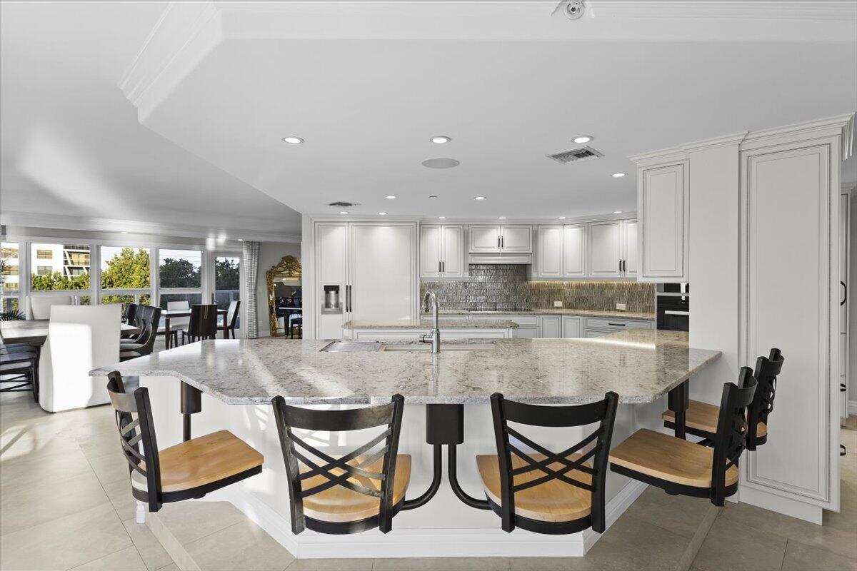 4605 S Ocean Boulevard 3b