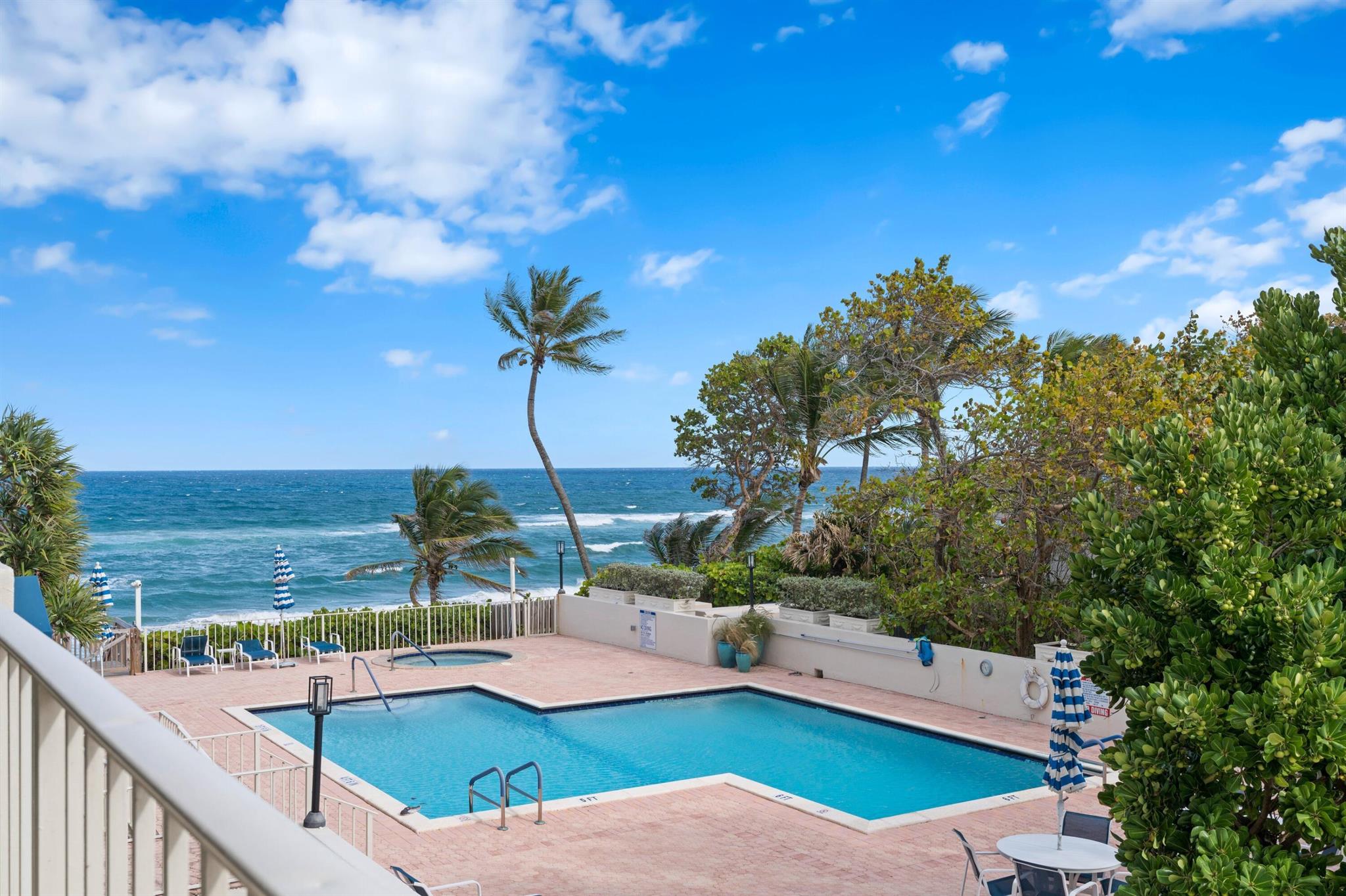 4605 S Ocean Boulevard 2b-3b