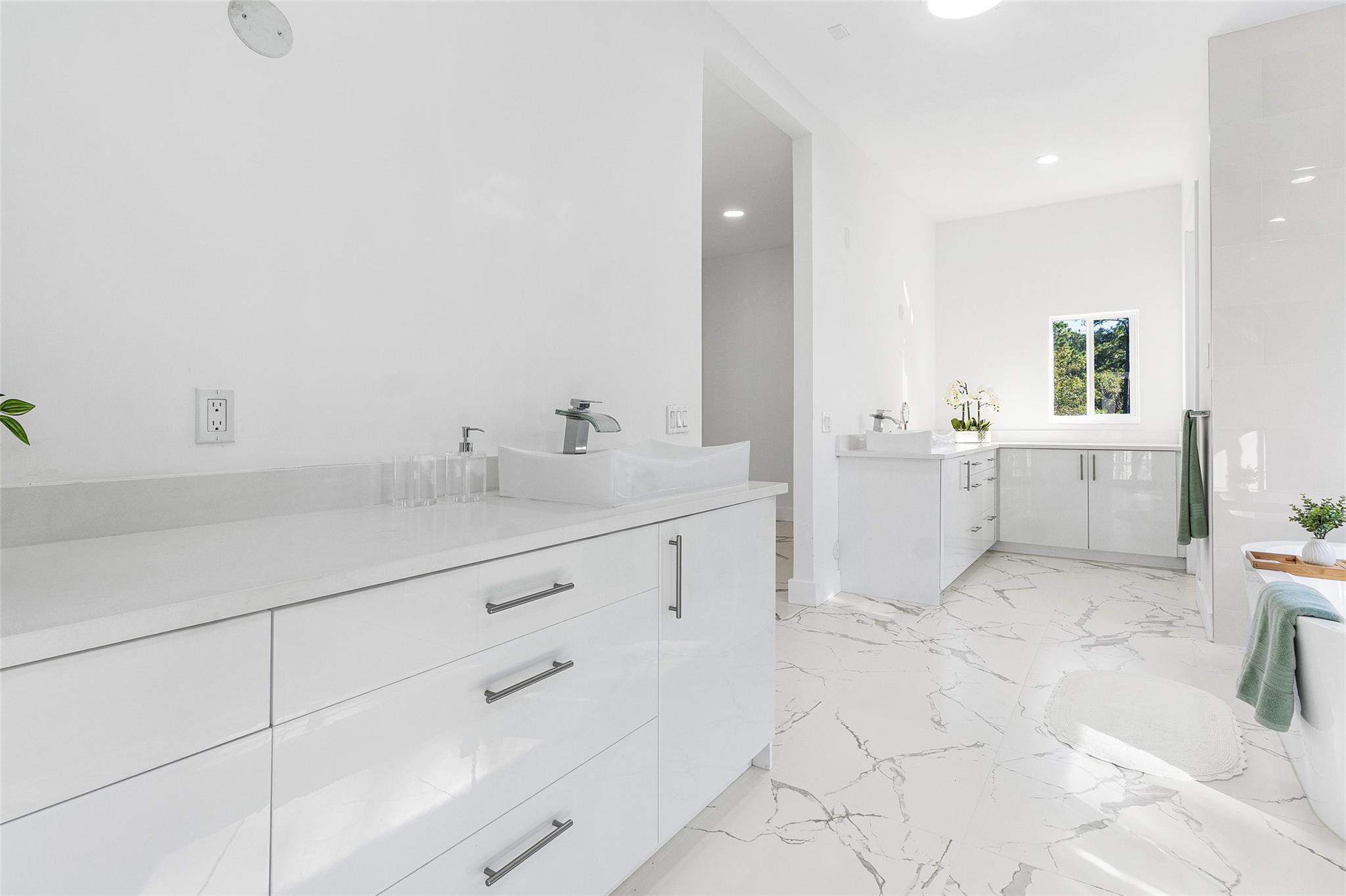 Pine Tree Estates - Residential