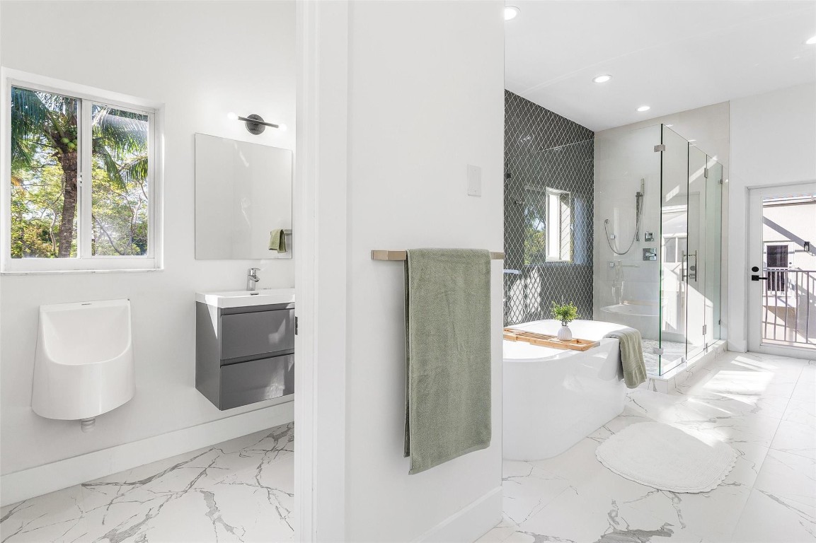 Pine Tree Estates - Residential