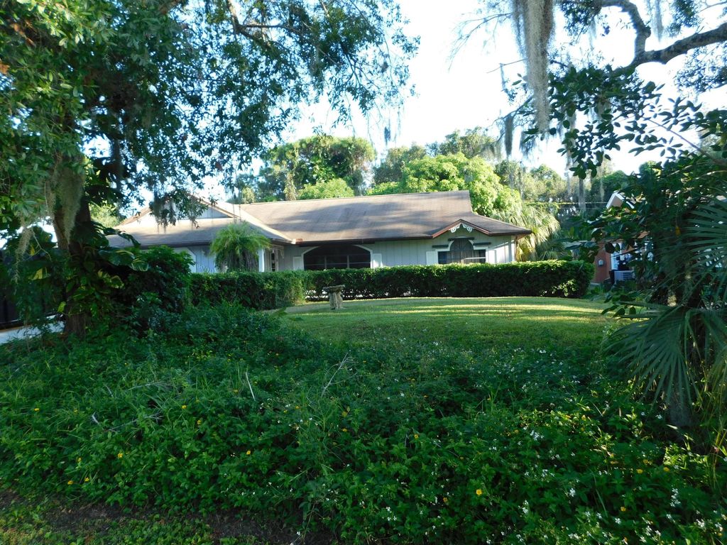 Photo of 8000 Santa Clara Boulevard, Fort Pierce, FL 34951 (MLS # R10922081)