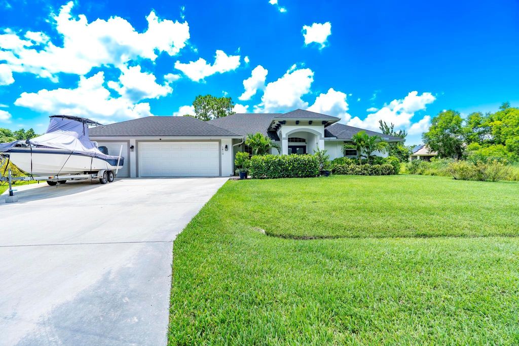 Photo of 5810 NW Chesboro Terrace, Port Saint Lucie, FL 34986 (MLS # R11111915)