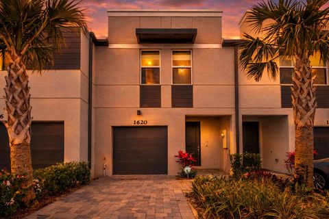 1620 Lindley Street West Palm Beach FL 33407