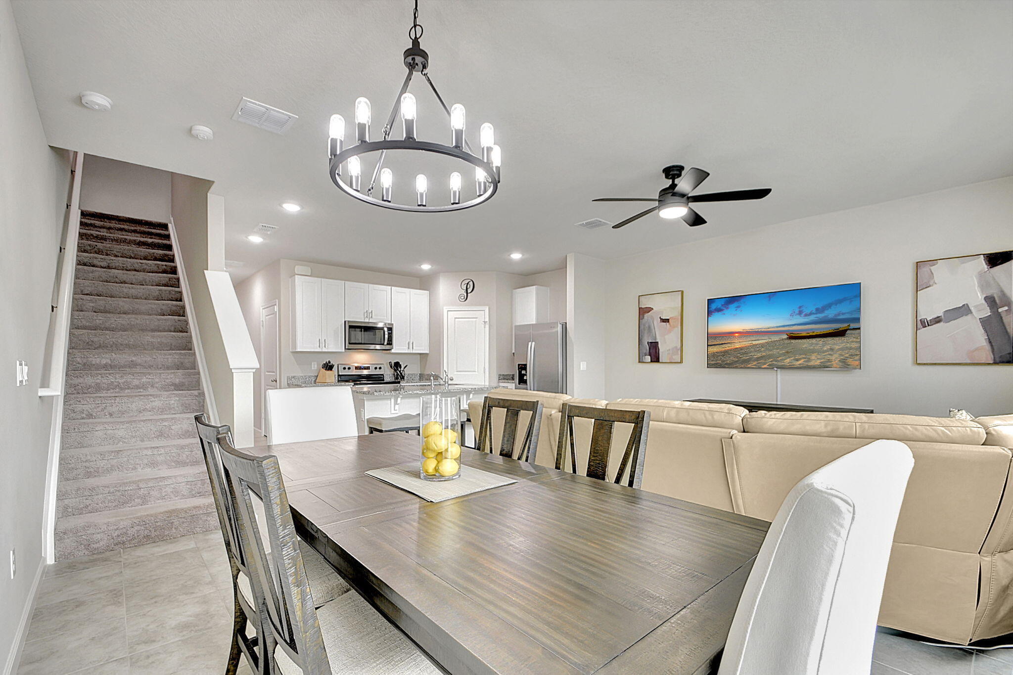 ENCLAVE AT MANGONIA PARK - Residential