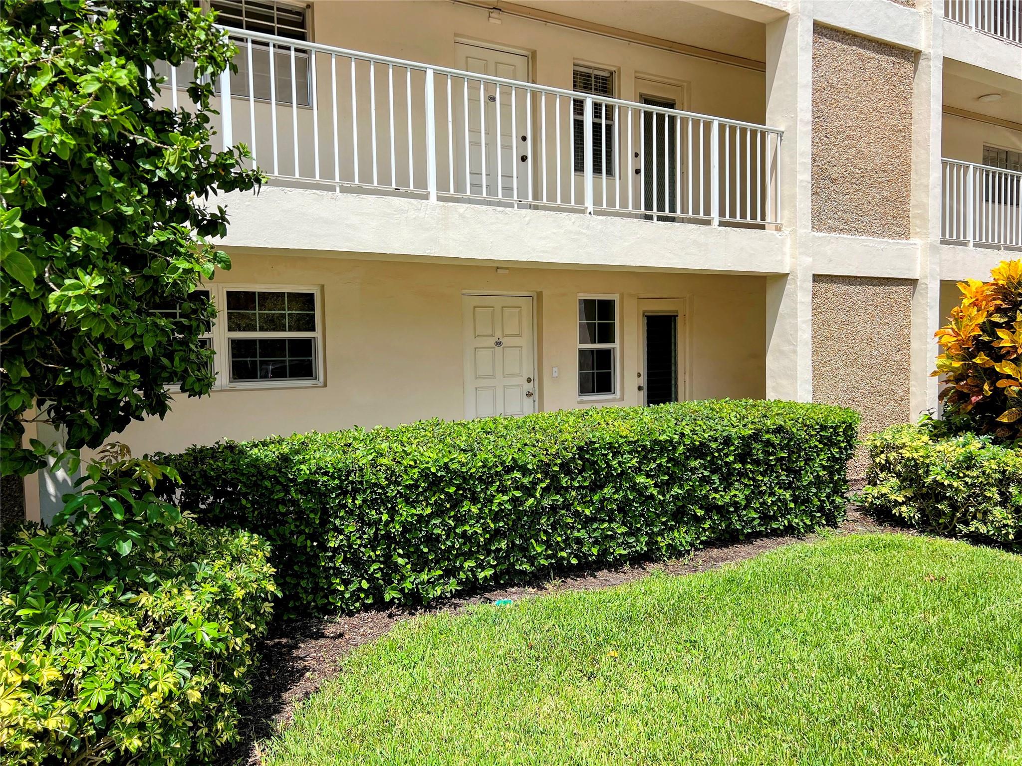 3080 N Course Dr 108