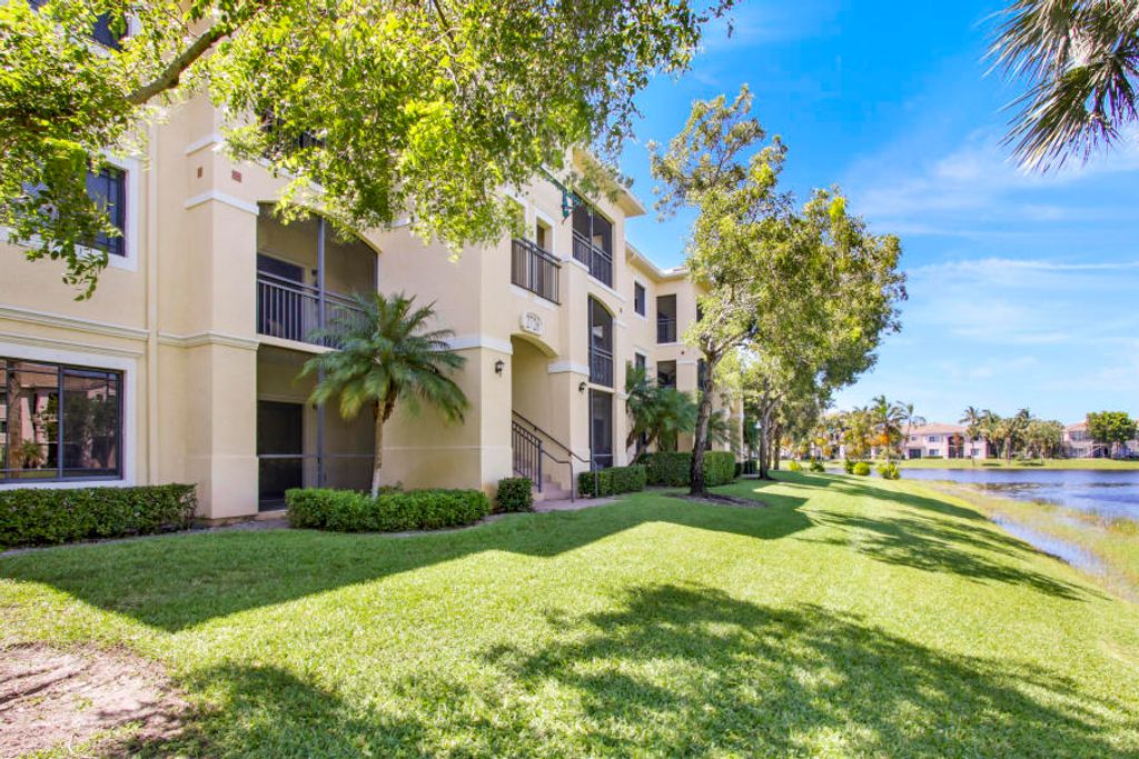 Photo of 2726 Anzio Court #107, Palm Beach Gardens, FL 33410 (MLS # R10983453)