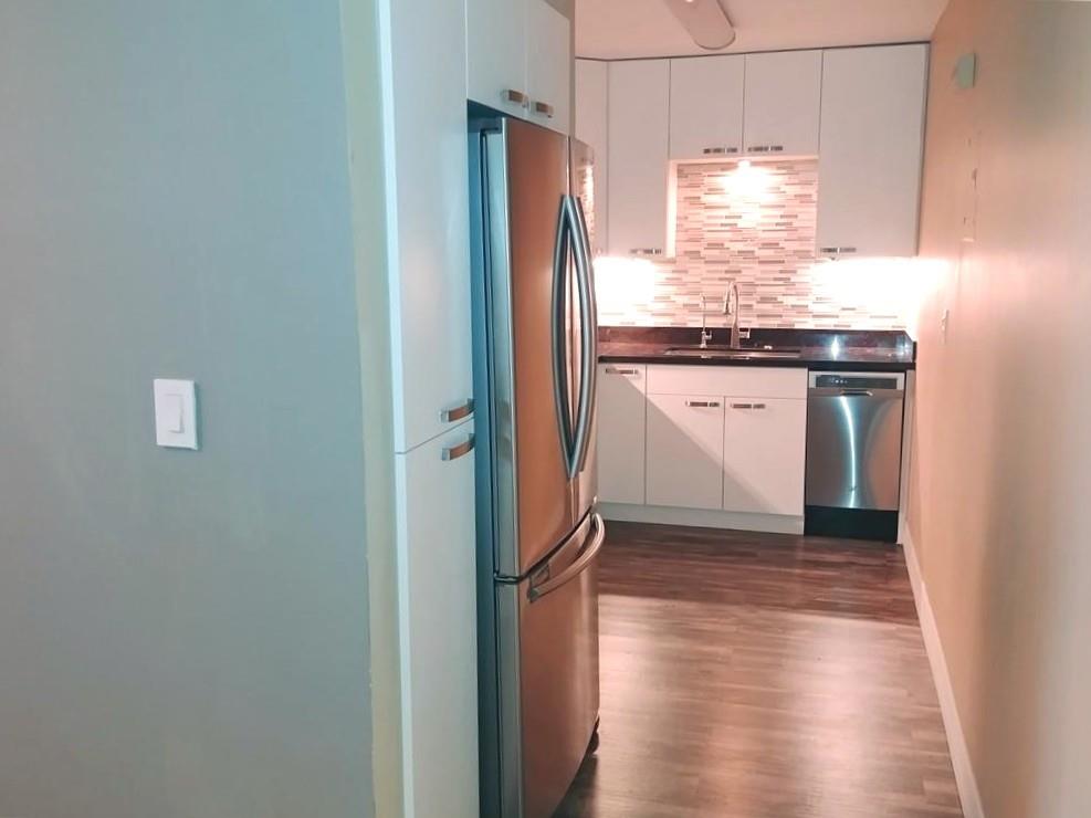 MANOR GROVE VILLAGE 1 - Residential Lease