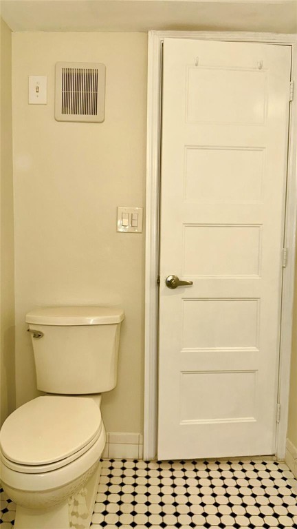 MANOR GROVE VILLAGE 1 - Residential Lease