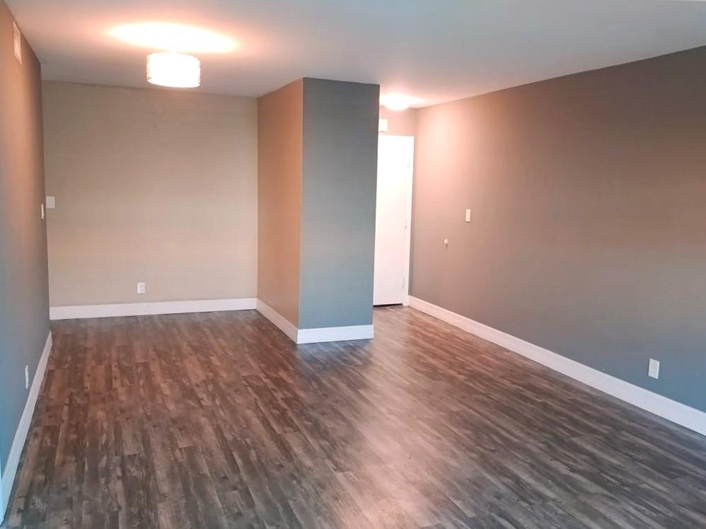 MANOR GROVE VILLAGE 1 - Residential Lease