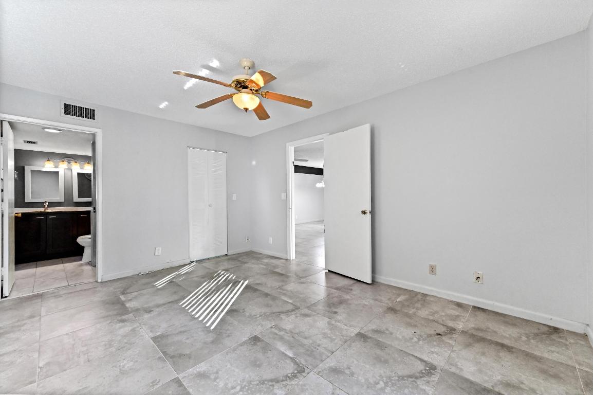 INTERNATIONAL CLUB CONDO - Residential