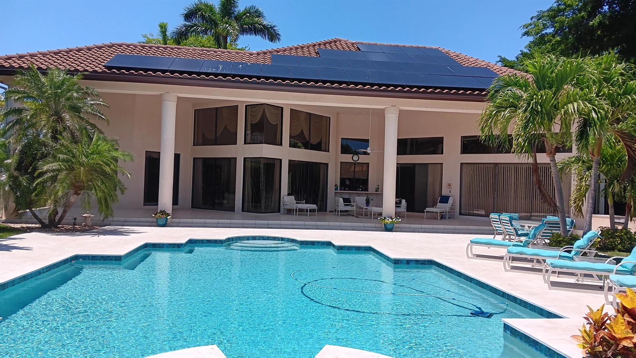 BROKEN SOUND COUNTRY CLUB - Residential