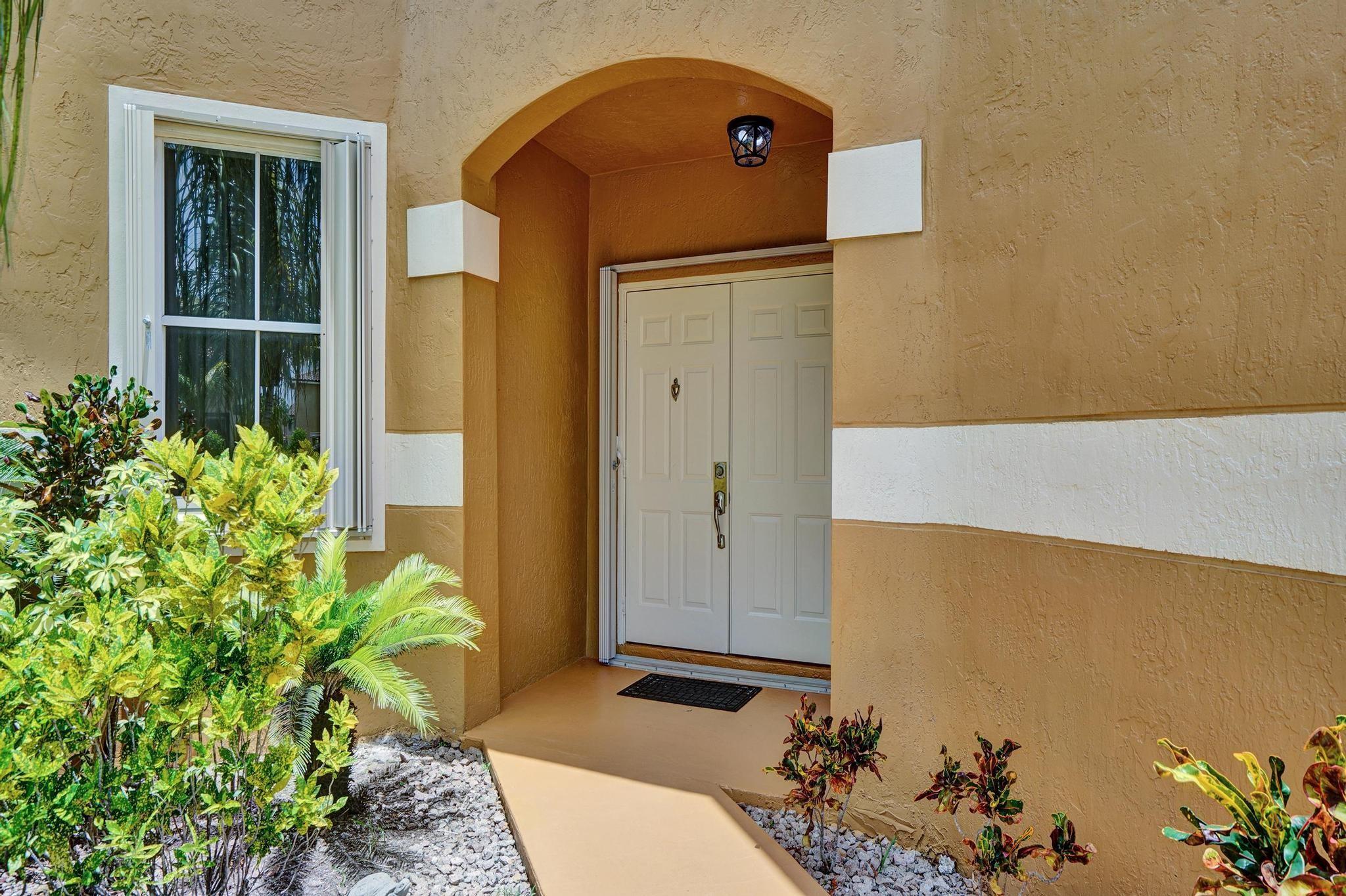 1851 NW 184TH TER