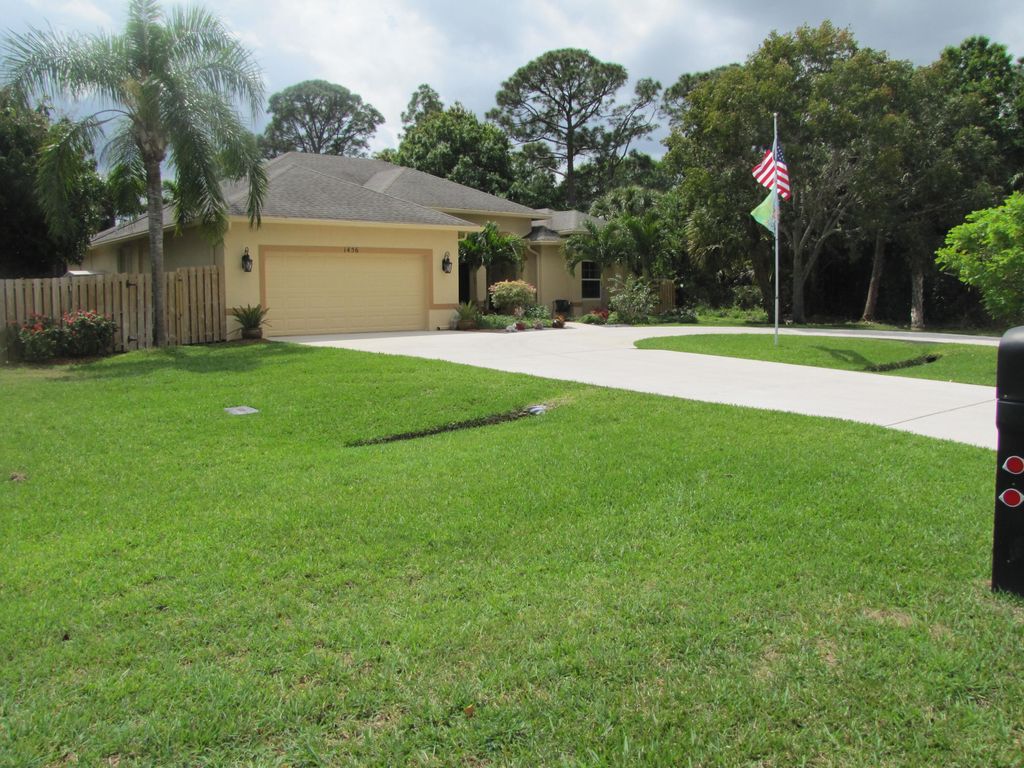 Photo of 1456 SW Del Rio Boulevard, Port Saint Lucie, FL 34953 (MLS # R10785704)
