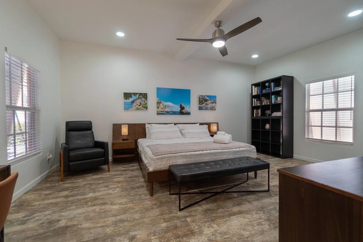 FLAMINGO PARK - Residential Income