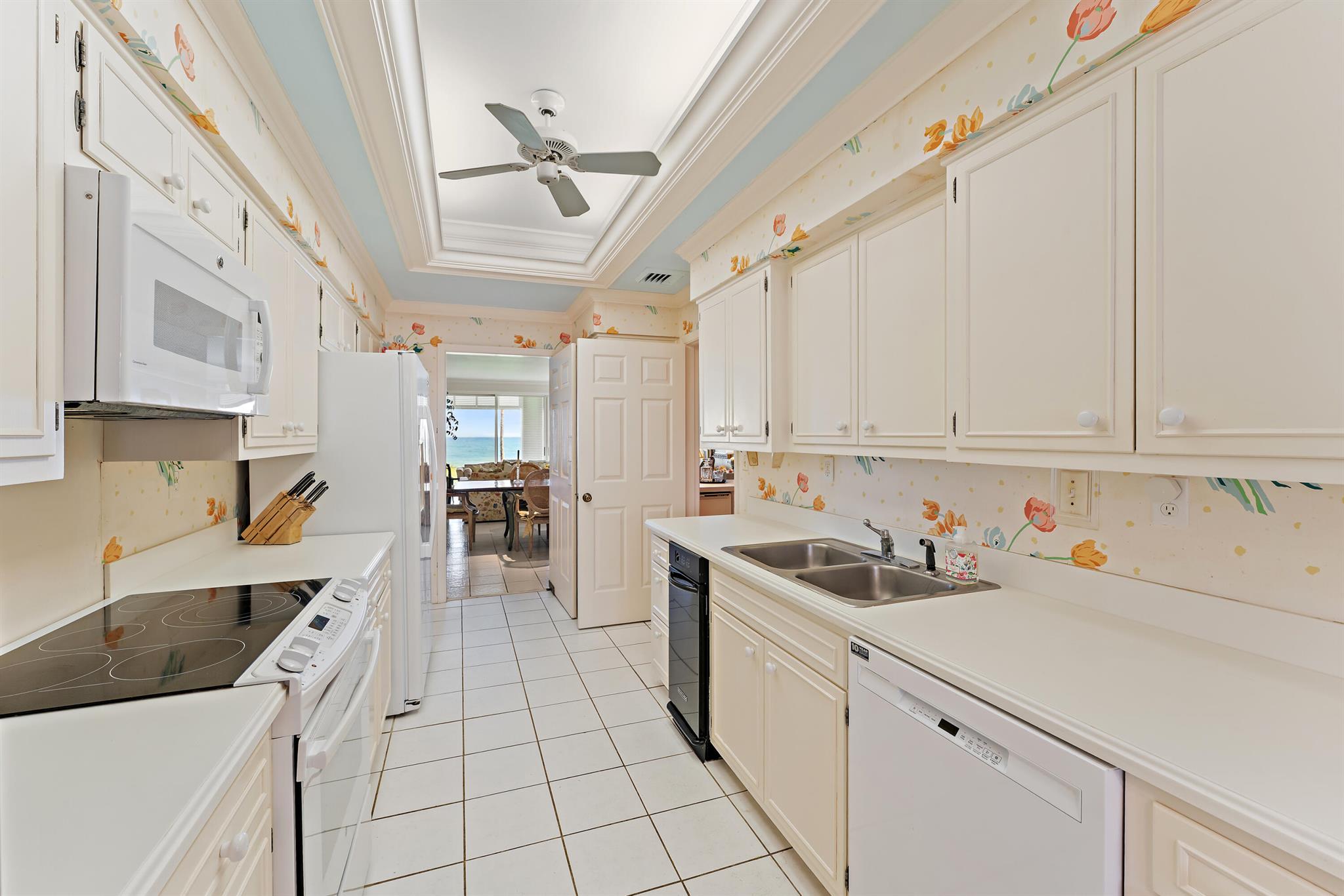 GREATHOUSE CONDO - Residential