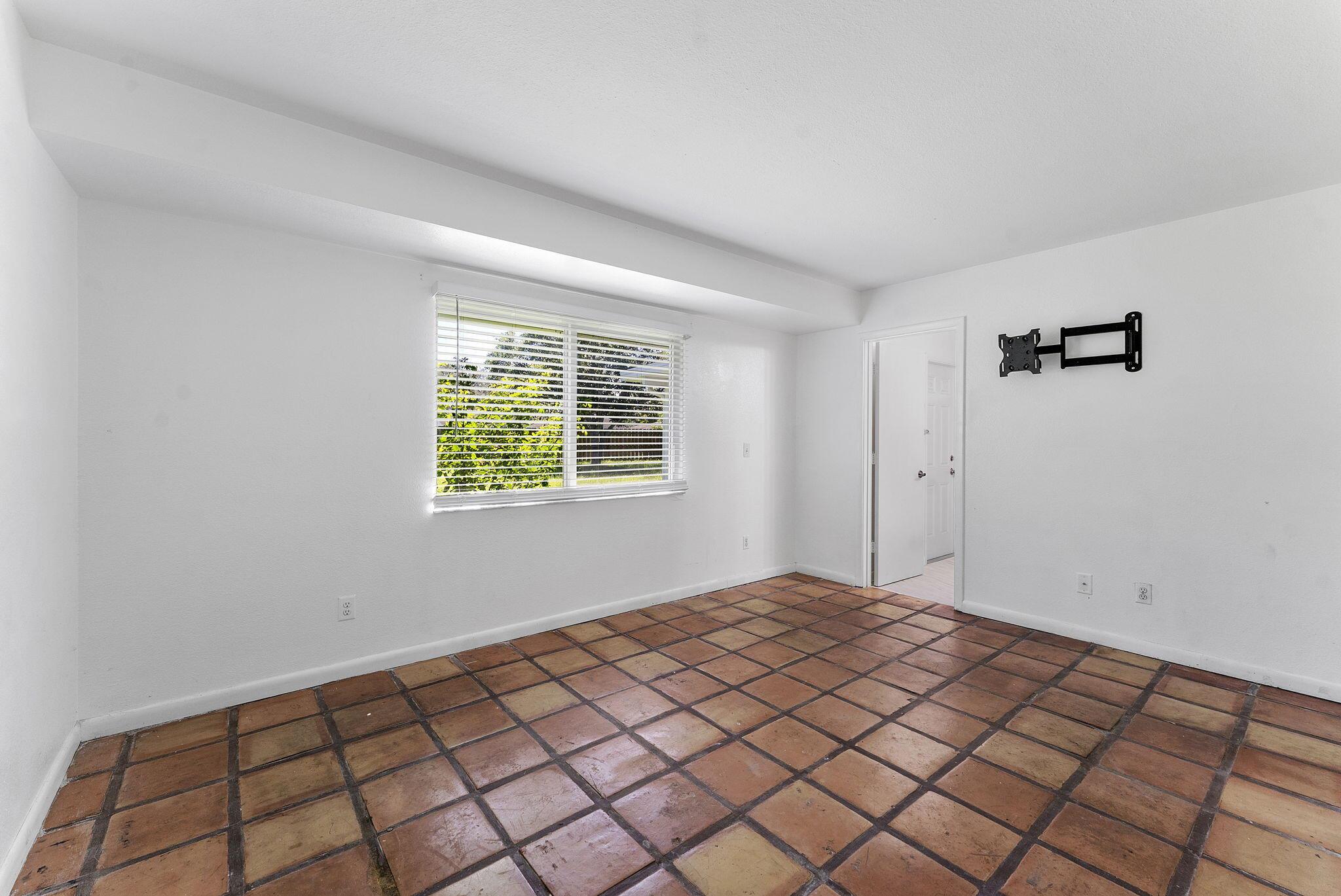 PORT ST LUCIE SECTION 50 - Residential Lease