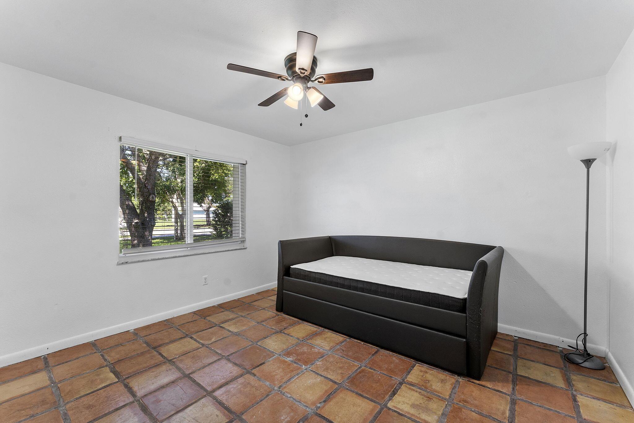 PORT ST LUCIE SECTION 50 - Residential Lease