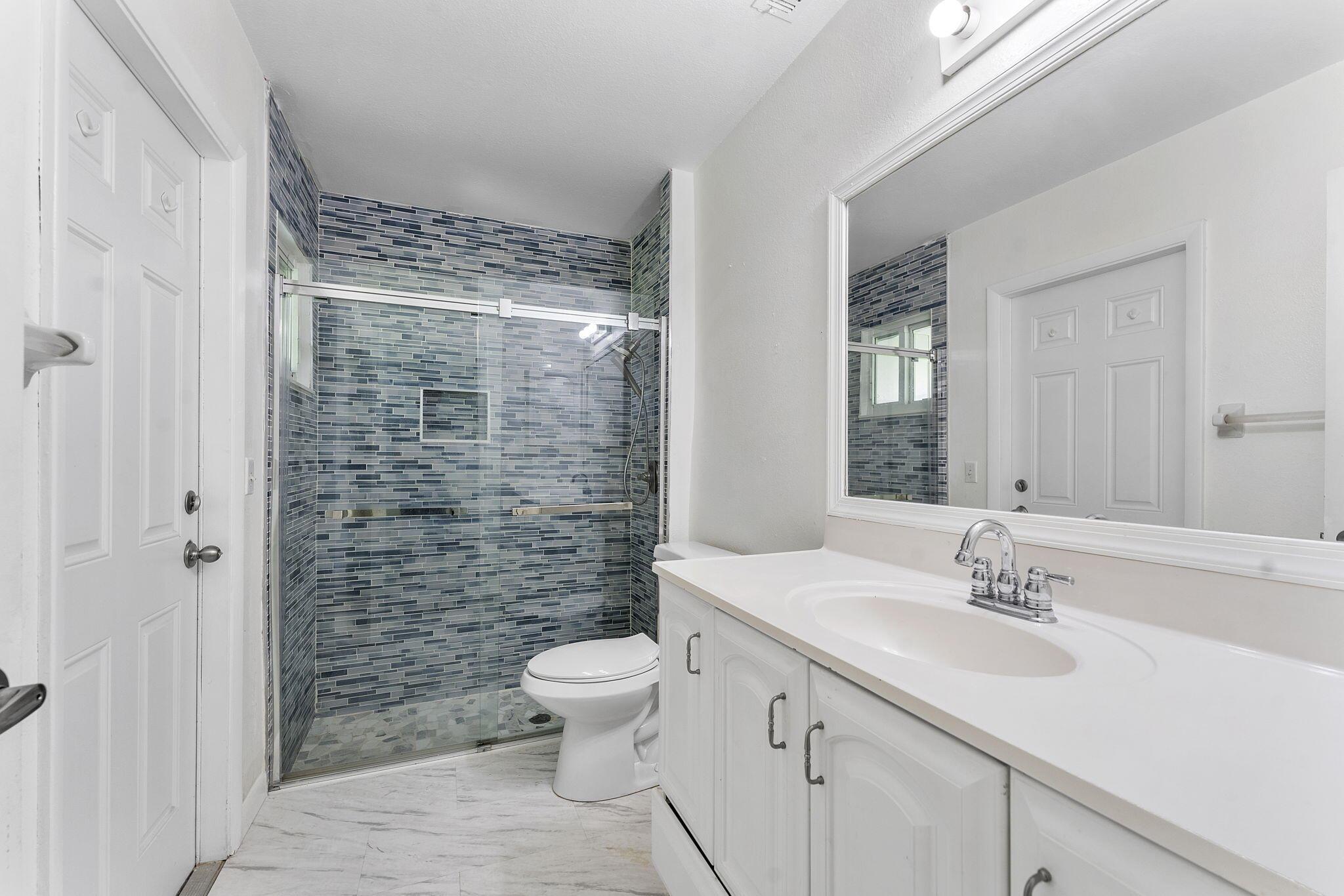 PORT ST LUCIE SECTION 50 - Residential Lease