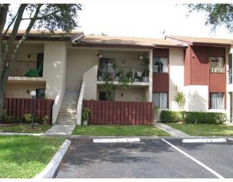 8031 Southgate Blvd k10 Pompano Beach FL 33068