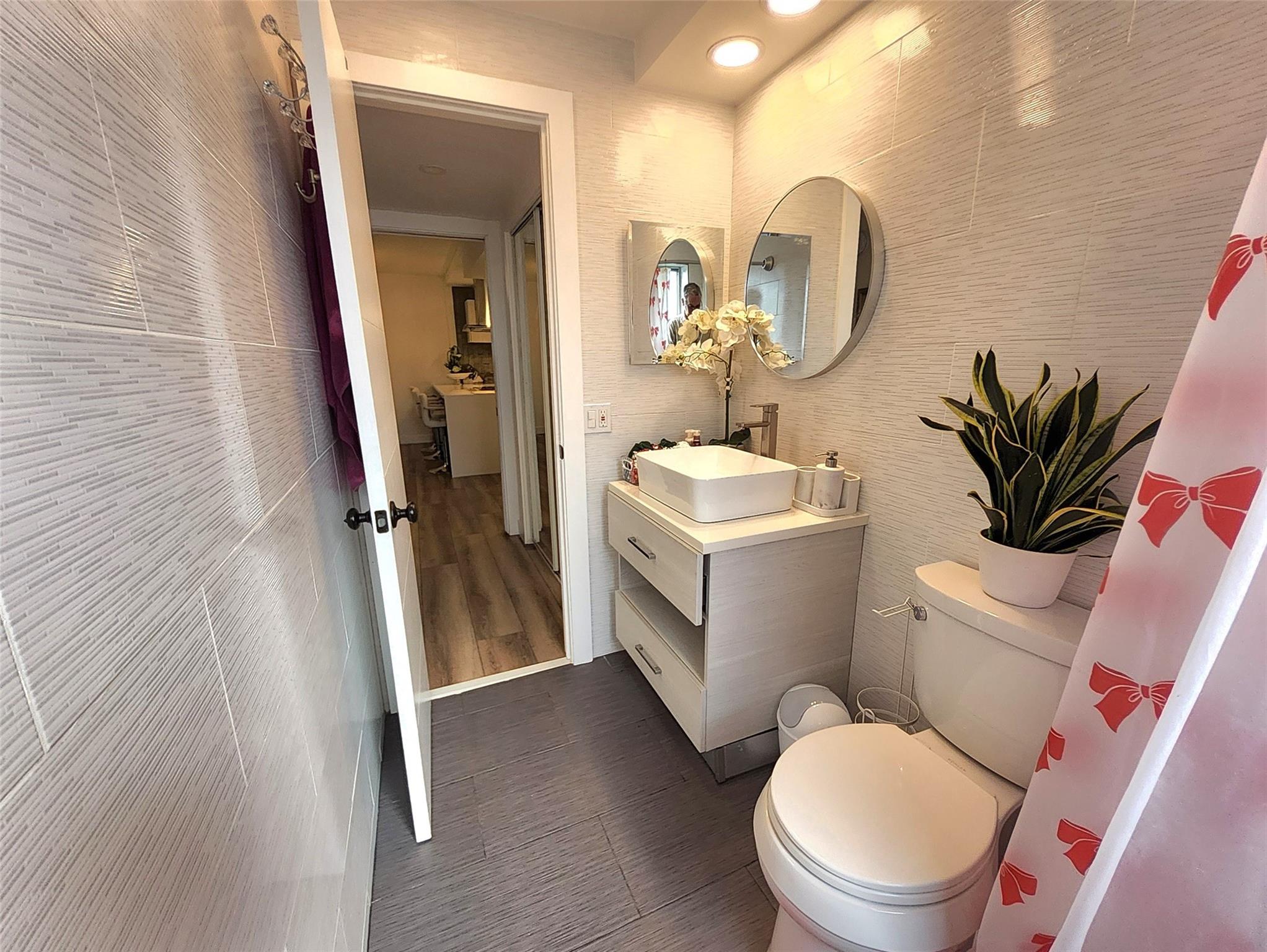 PALM AIRE - Residential