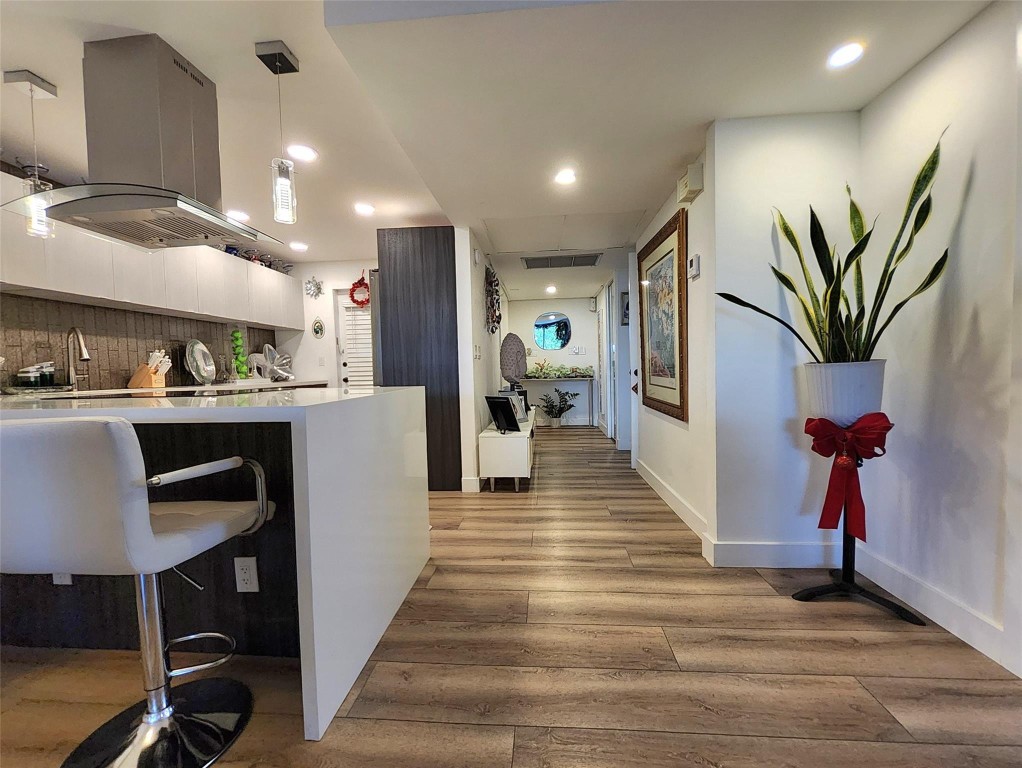 3090 N Course Drive 412