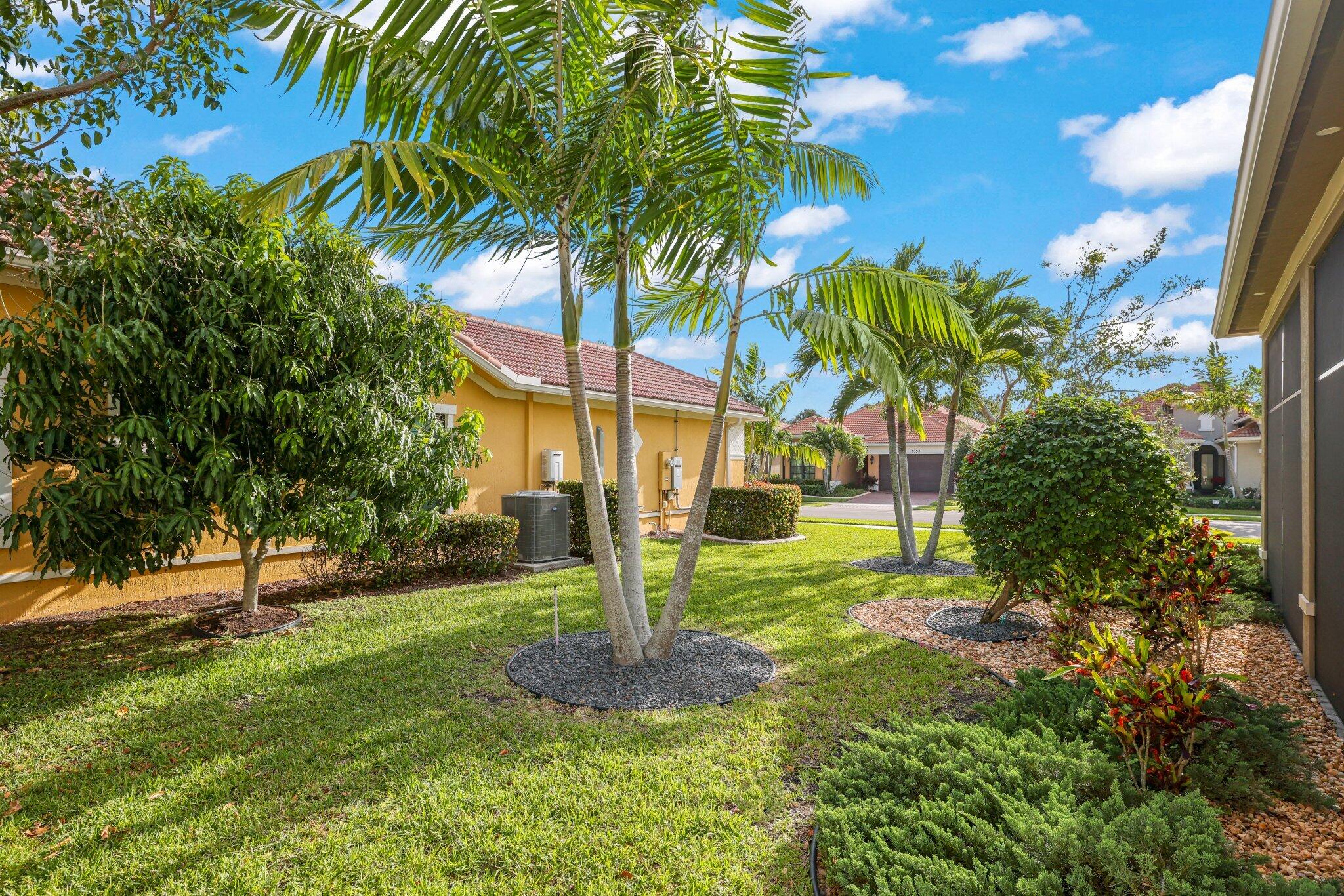 PARKLAND ROYALE - Residential