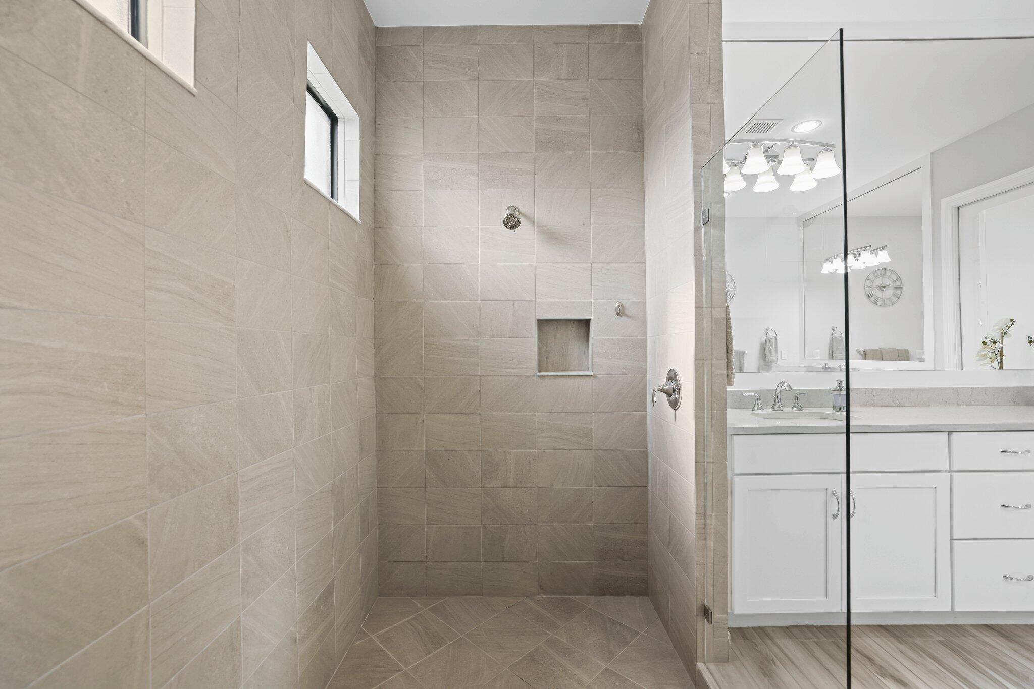 PARKLAND ROYALE - Residential