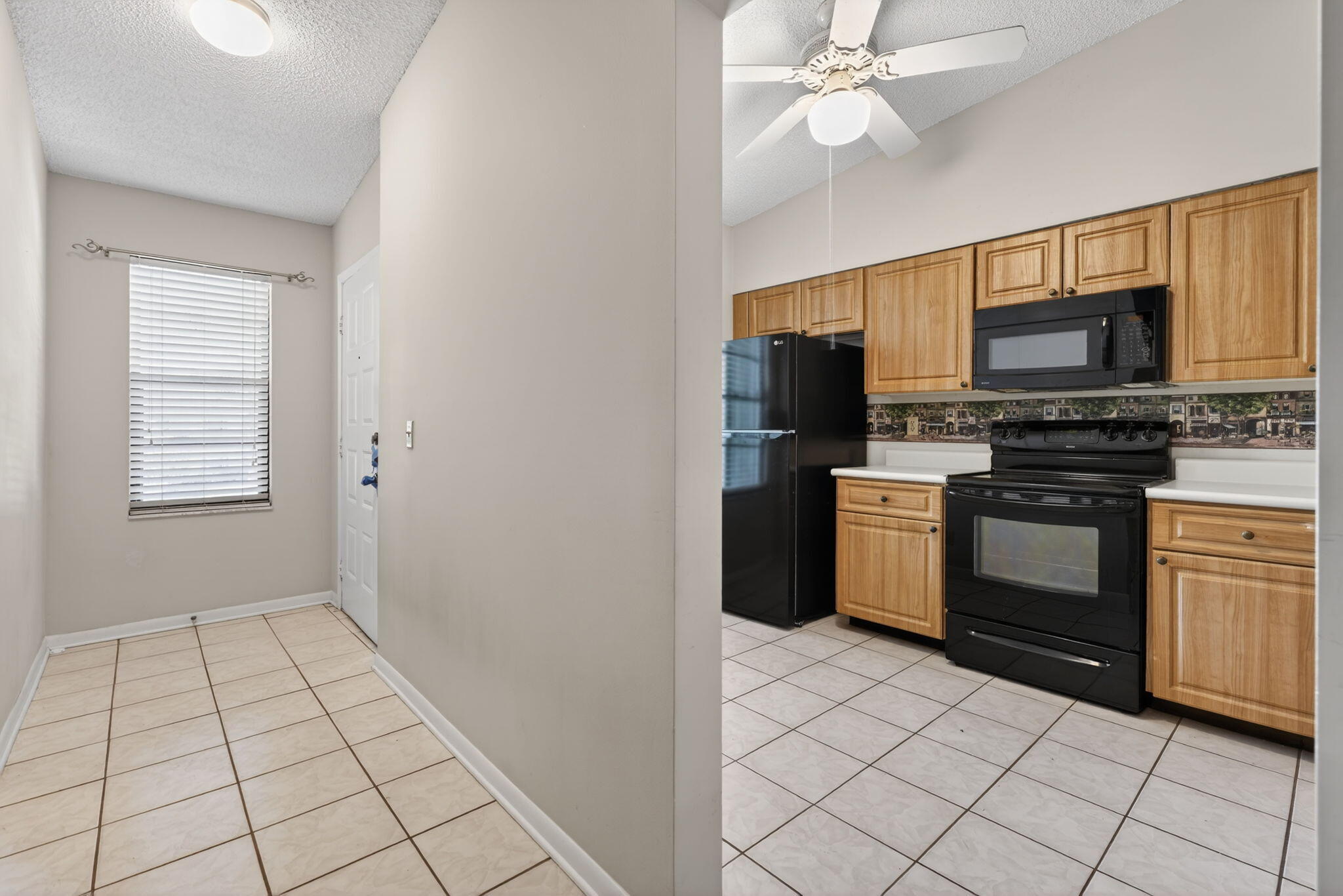 SABAL RIDGE CONDO - Residential