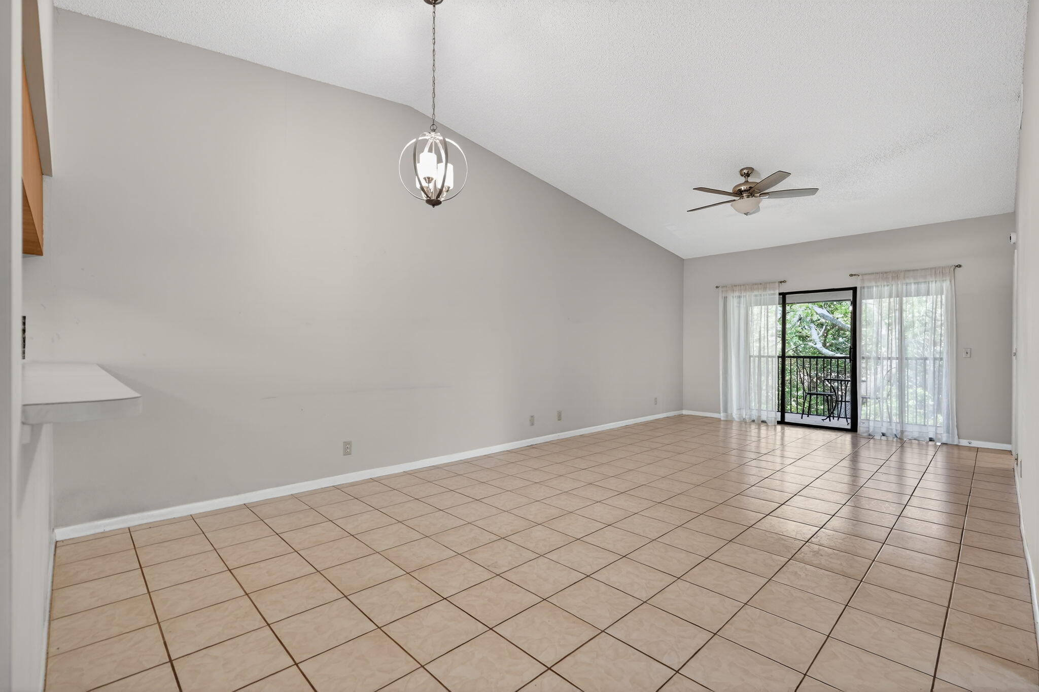 SABAL RIDGE CONDO - Residential