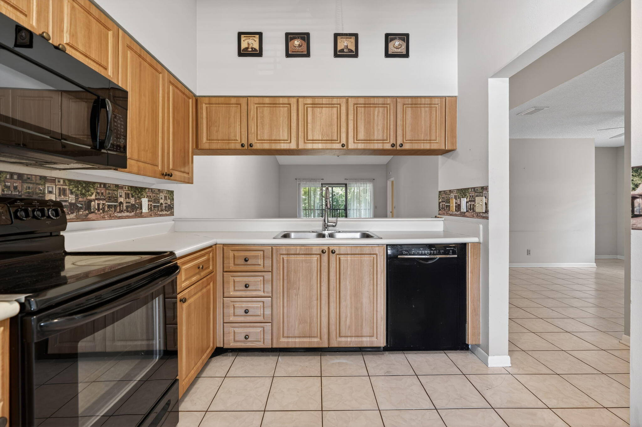 SABAL RIDGE CONDO - Residential