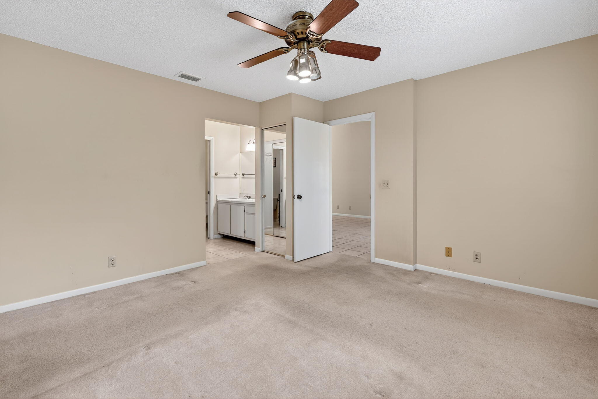 SABAL RIDGE CONDO - Residential