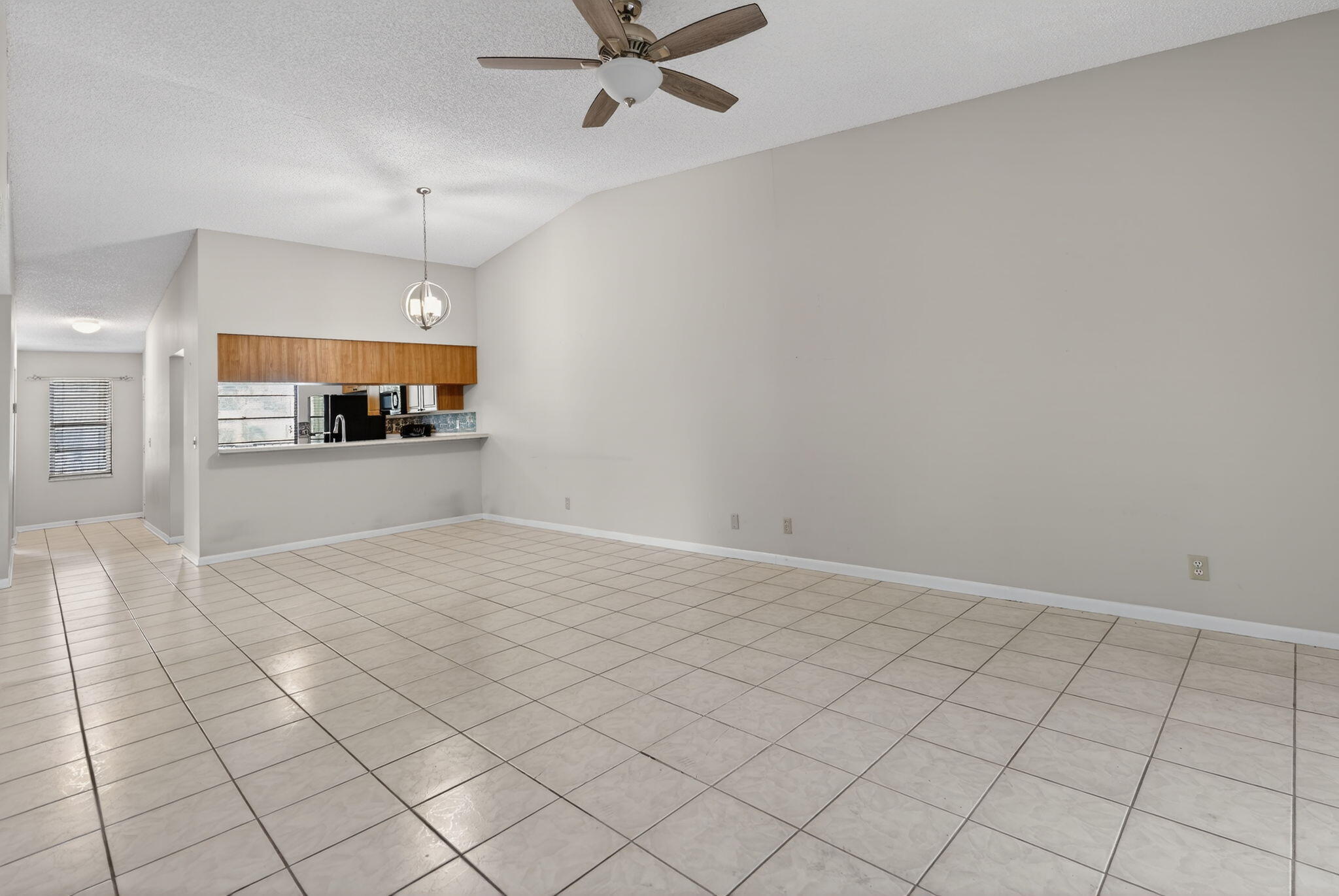 SABAL RIDGE CONDO - Residential