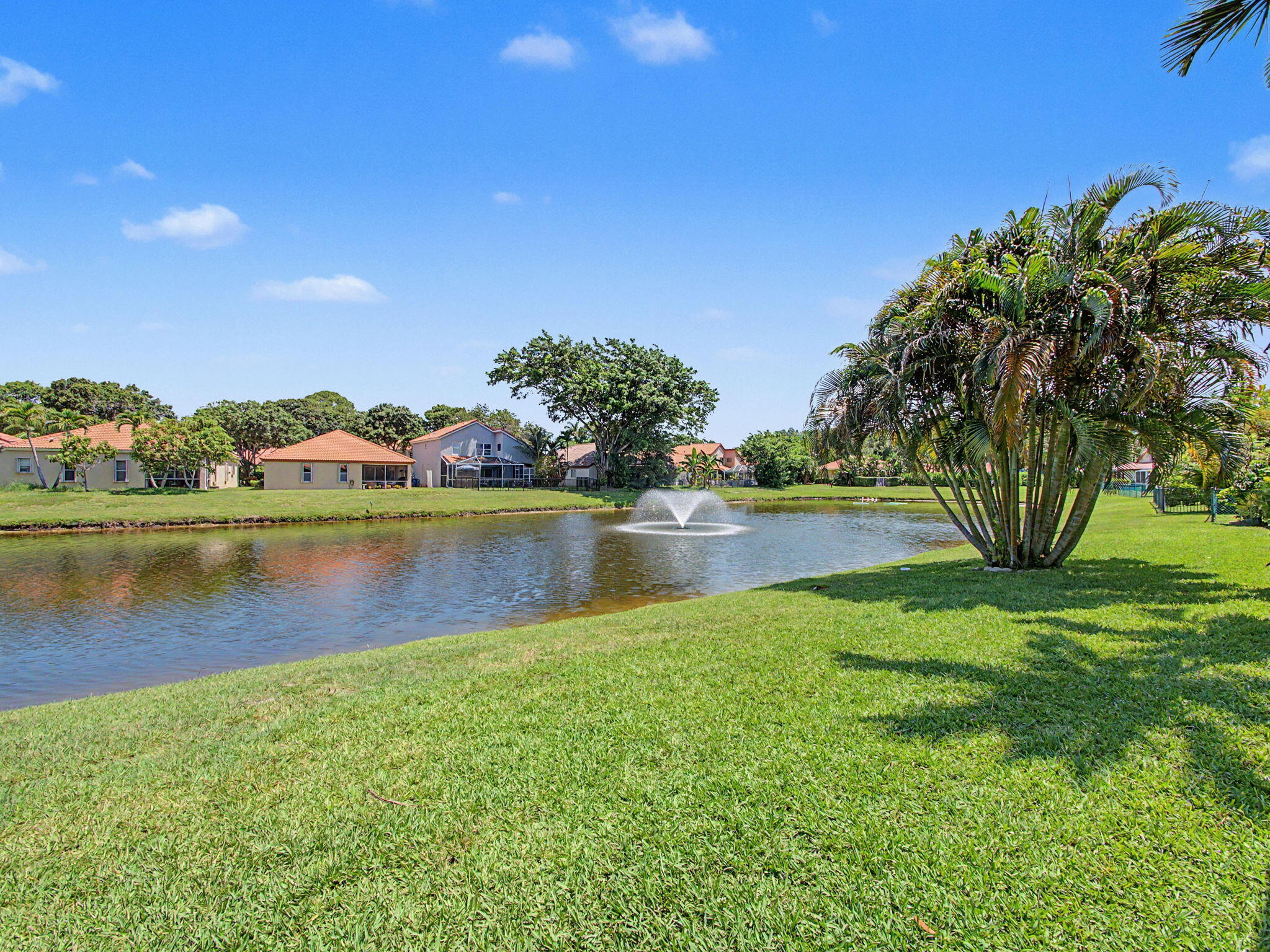 1019 Via Jardin, Riviera Beach FL 33418
