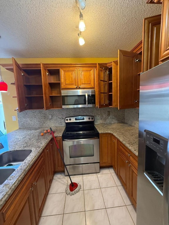 Antigua At Spring Valley - Residential