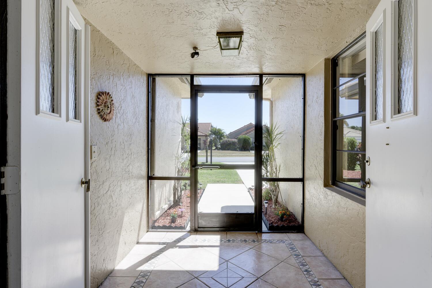 8336 Bonita Isle Drive